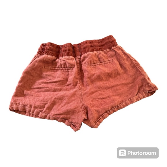 Athleta Cabo Linen Shorts. Rust Red. Women’s Size 10. Inseam 4”. - Picture 2 of 6